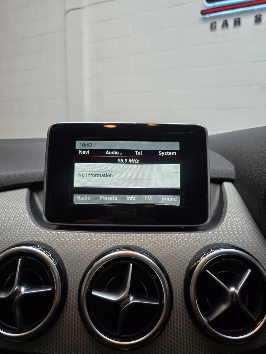 MERCEDES-BENZ B CLASS