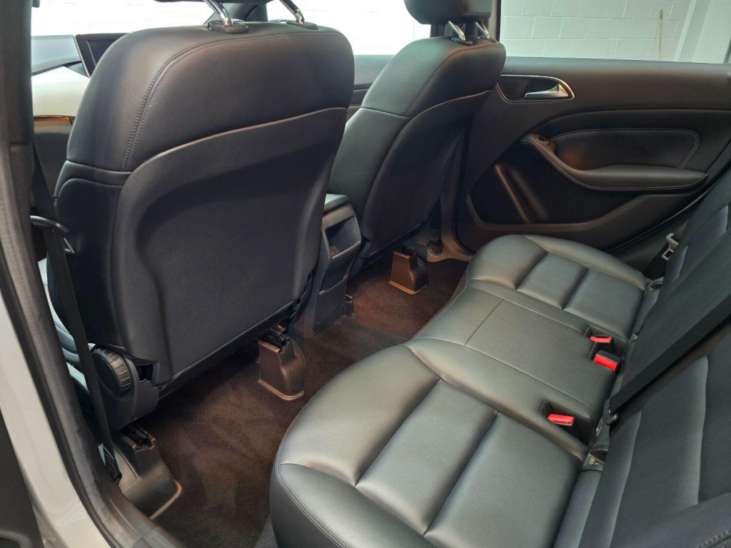 MERCEDES-BENZ B CLASS