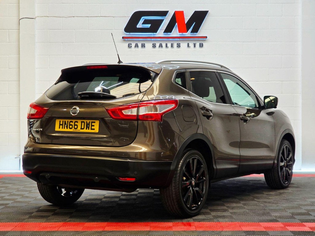 NISSAN QASHQAI
