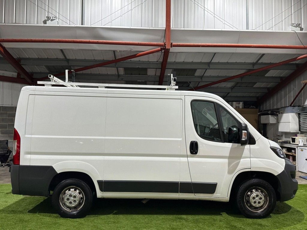 View PEUGEOT BOXER 2.0 BlueHDi 333 Professional L1 H1 Euro 6 5dr