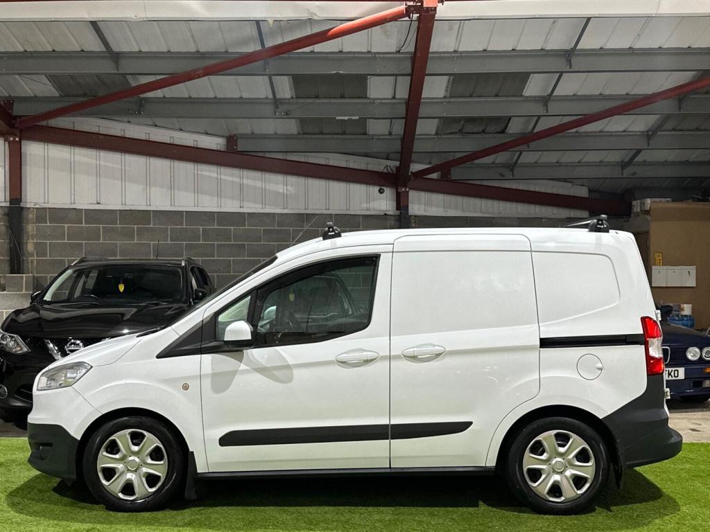 FORD TRANSIT COURIER