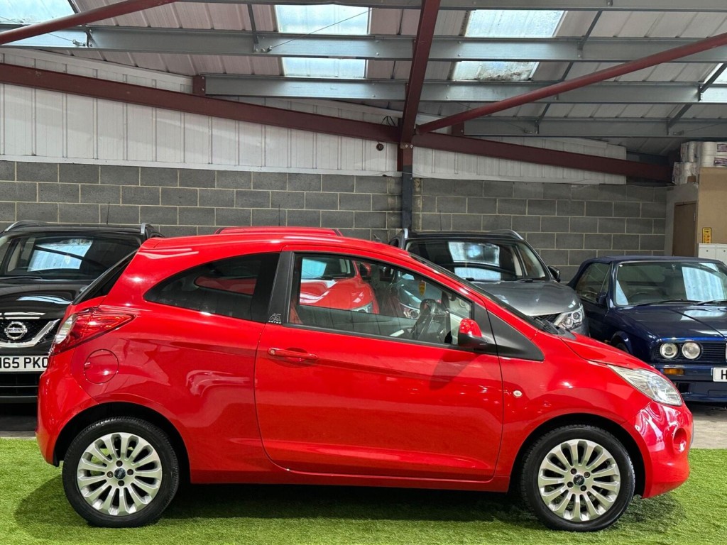 View FORD KA 1.2 Zetec Euro 5 (s/s) 3dr