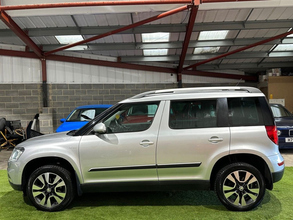 SKODA YETI
