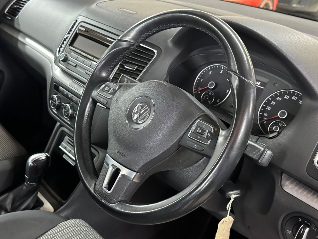 VOLKSWAGEN SHARAN