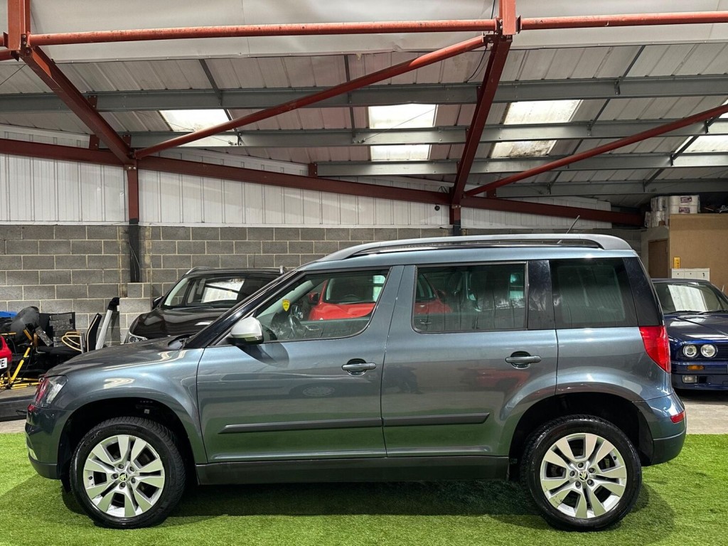SKODA YETI