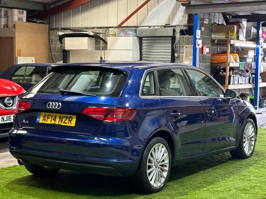 View AUDI A3 1.6 TDI Sport Sportback Euro 5 (s/s) 5dr