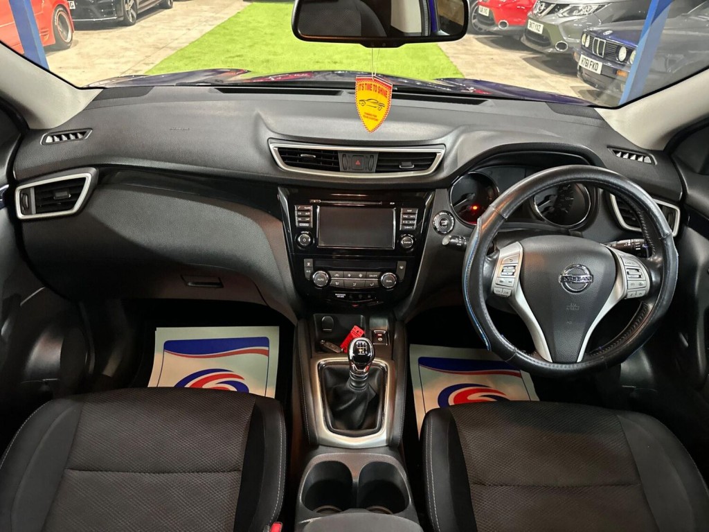 NISSAN QASHQAI