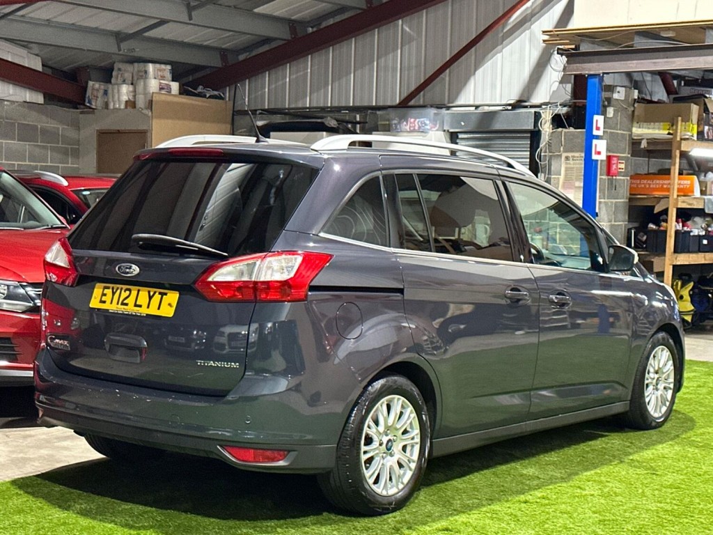 View FORD GRAND C-MAX 1.6 TDCi Titanium Euro 5 5dr