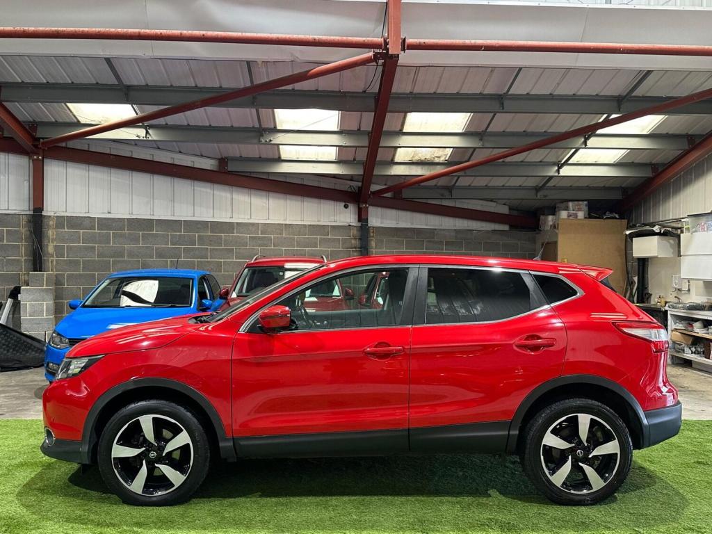 NISSAN QASHQAI