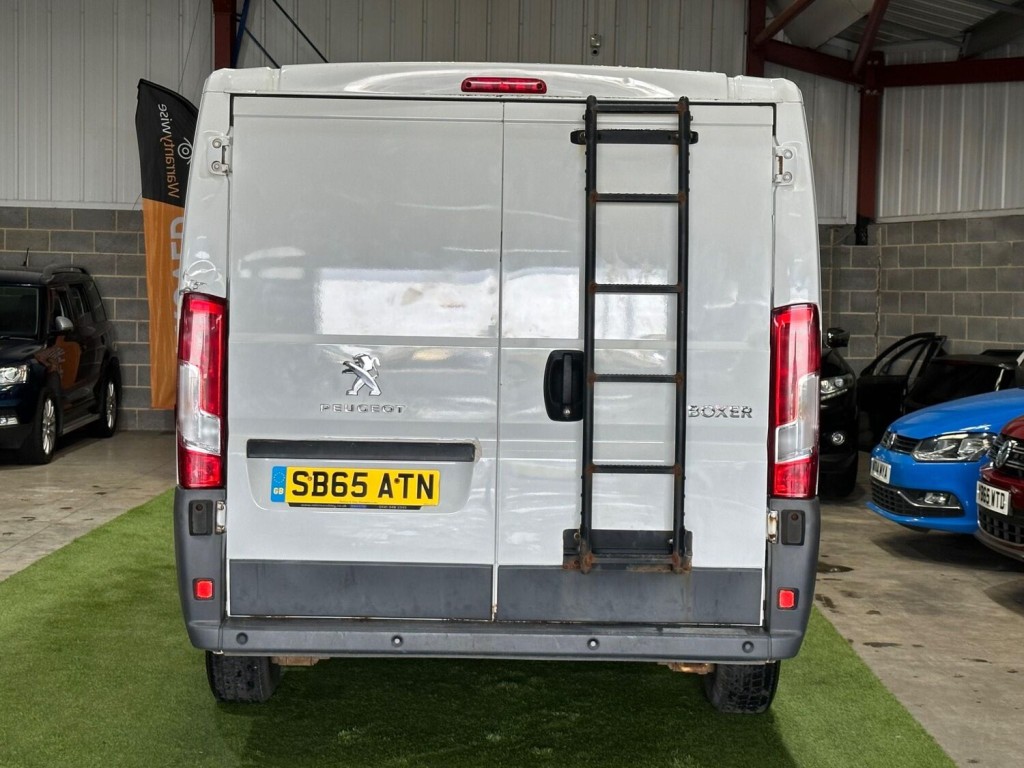 PEUGEOT BOXER