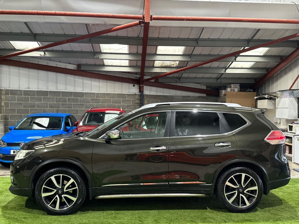 NISSAN X-TRAIL