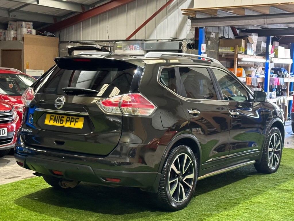 View NISSAN X-TRAIL 1.6 dCi Tekna 4WD Euro 6 (s/s) 5dr