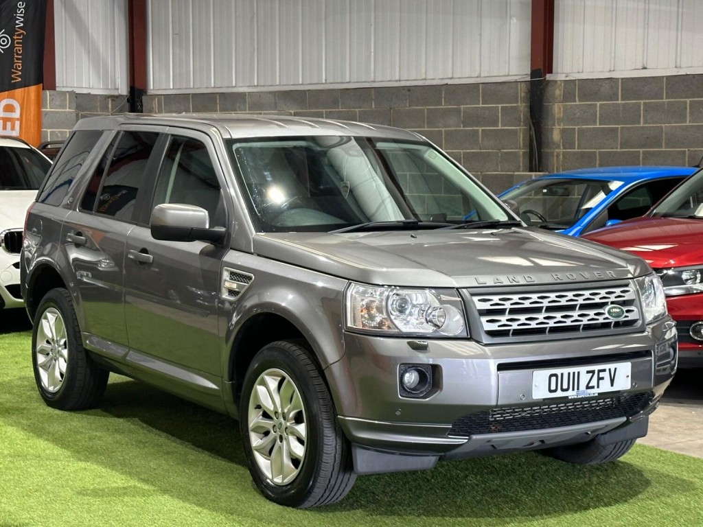 View LAND ROVER FREELANDER 2 2.2 SD4 XS CommandShift 4WD Euro 5 5dr