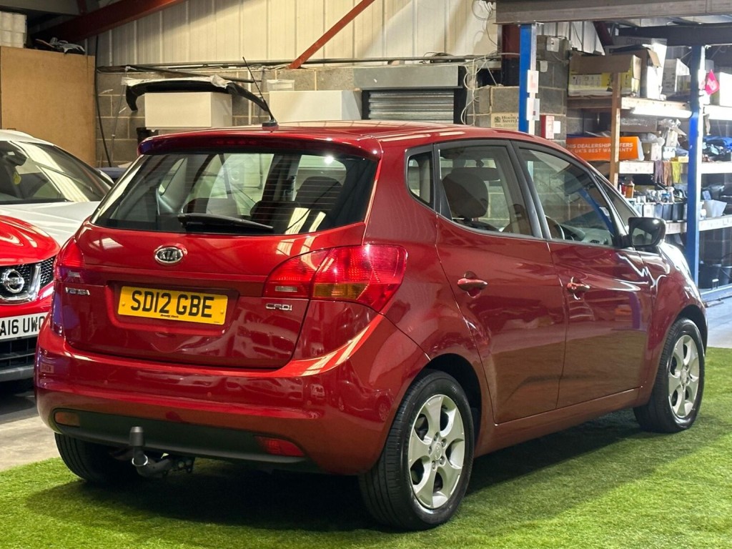 View KIA VENGA 1.4 CRDi 2 Euro 5 5dr