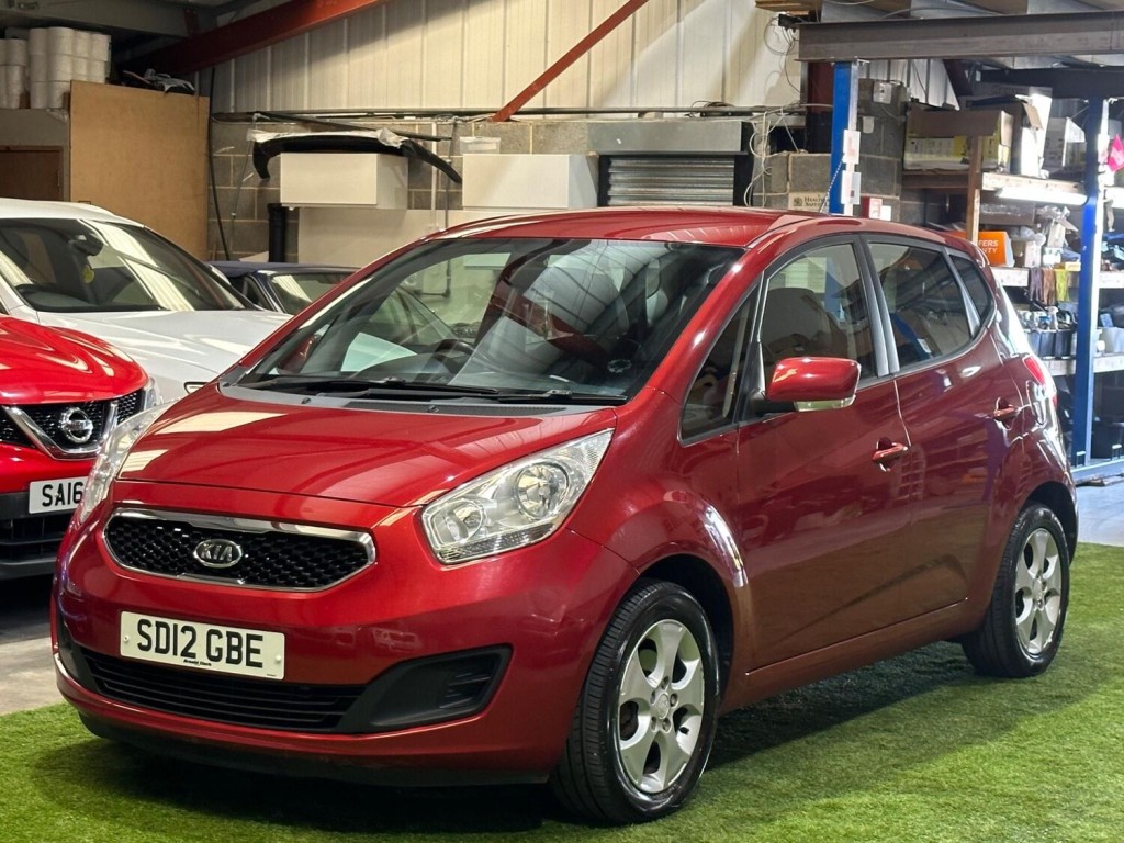 KIA VENGA
