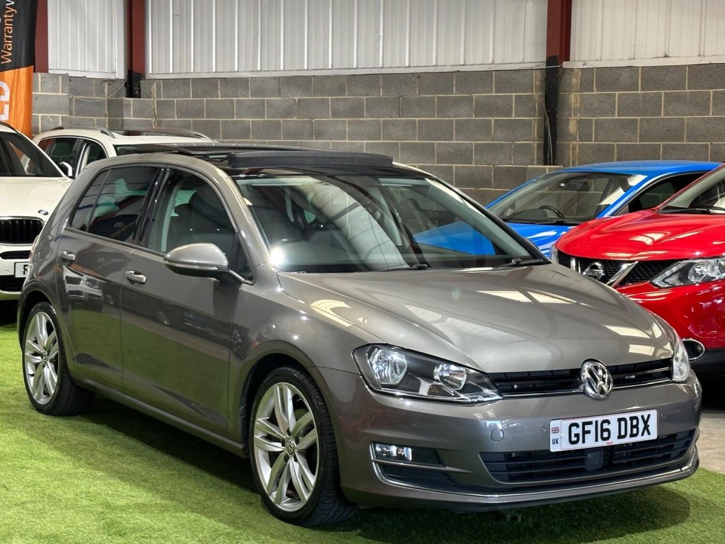 View VOLKSWAGEN GOLF 2.0 TDI BlueMotion Tech GT Edition Euro 6 (s/s) 5dr