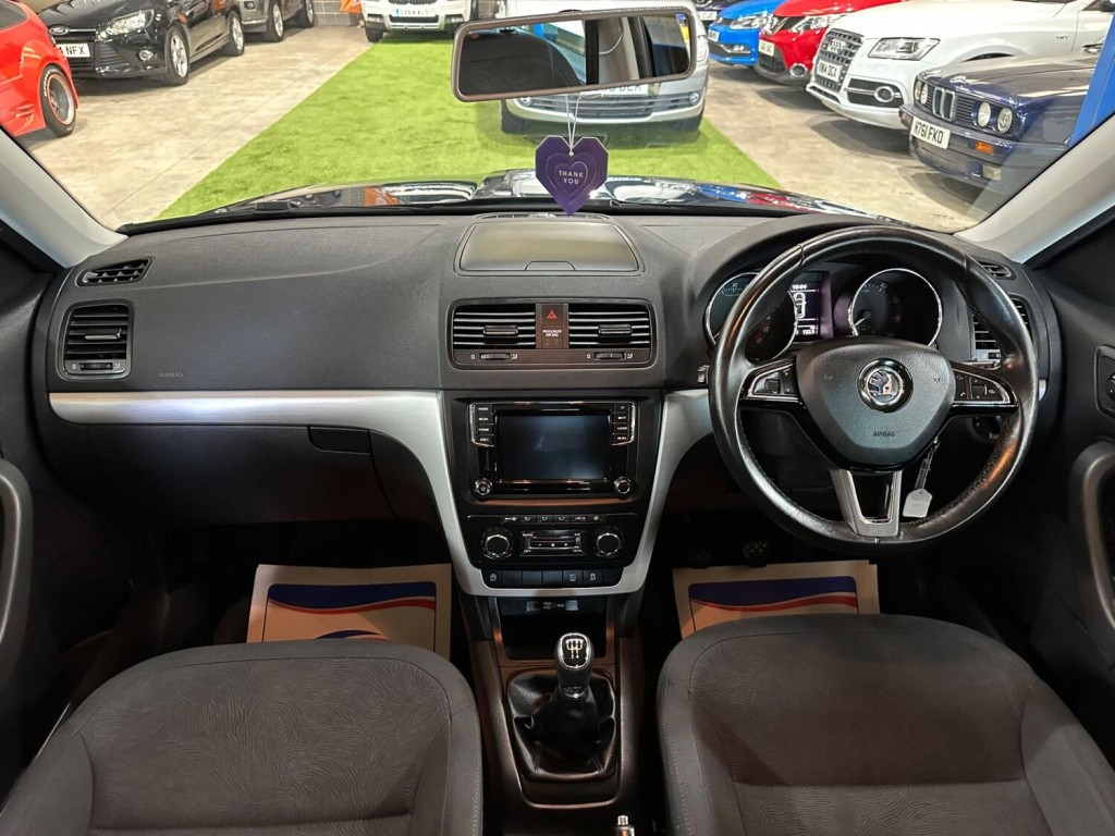 SKODA YETI