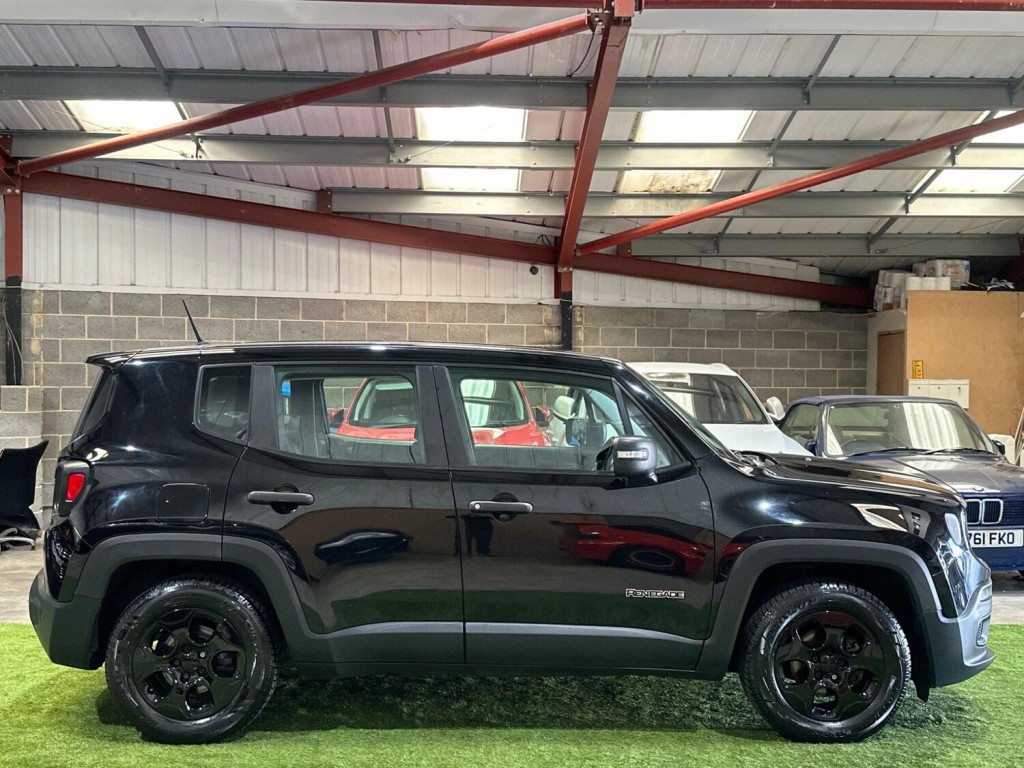 View JEEP RENEGADE 1.6 MultiJetII Sport Euro 5 (s/s) 5dr