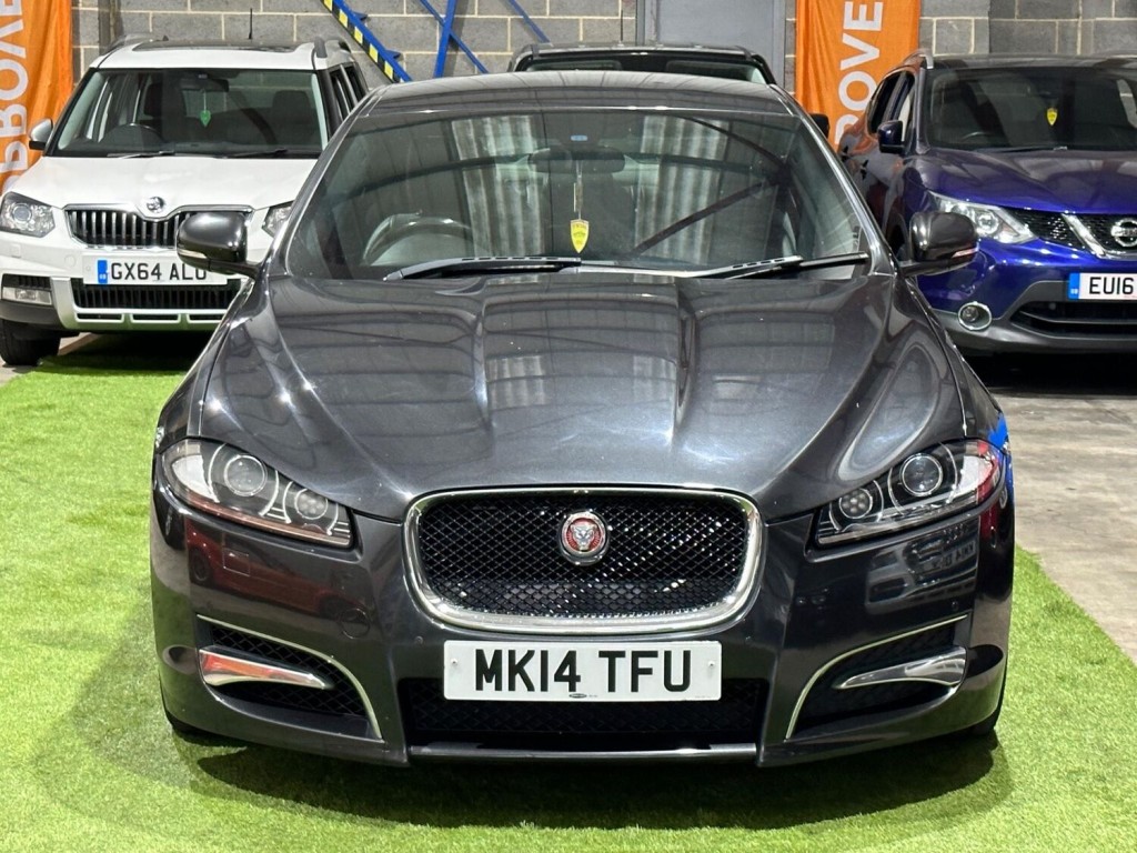JAGUAR XF
