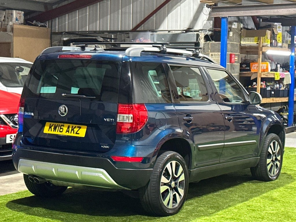 View SKODA YETI 2.0 TDI Laurin & Klement Outdoor DSG 4WD Euro 6 (s/s) 5dr