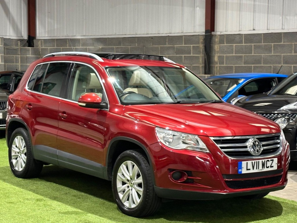 View VOLKSWAGEN TIGUAN 2.0 TDI Match DSG 4WD Euro 5 5dr