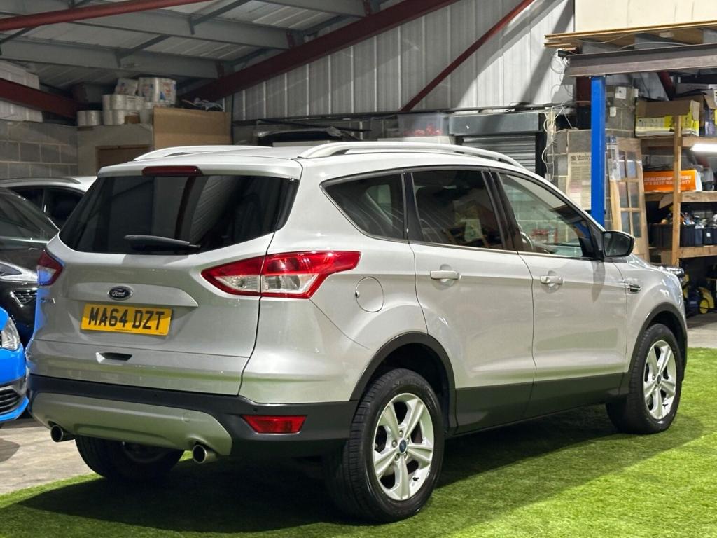 View FORD KUGA 2.0 TDCi Zetec 2WD Euro 5 5dr