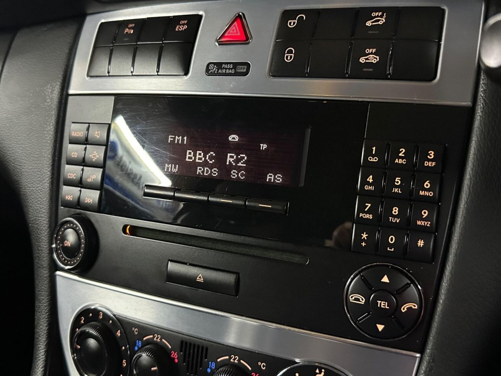 MERCEDES-BENZ CLC CLASS