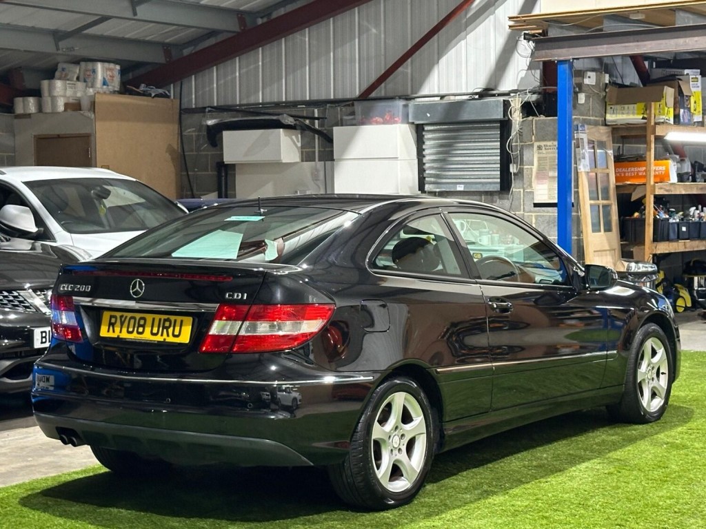 View MERCEDES-BENZ CLC CLASS 2.1 CLC200 CDI SE Coupe Auto Euro 4 3dr