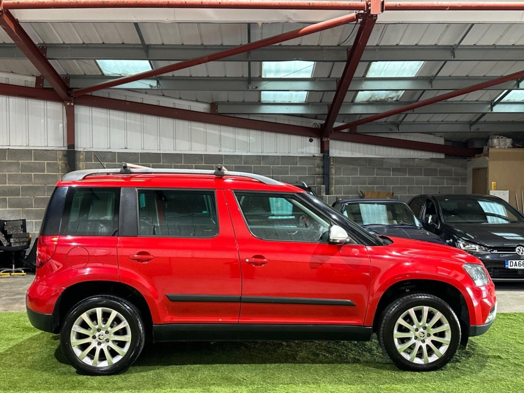 View SKODA YETI 2.0 TDI SE Outdoor DSG 4WD Euro 5 5dr