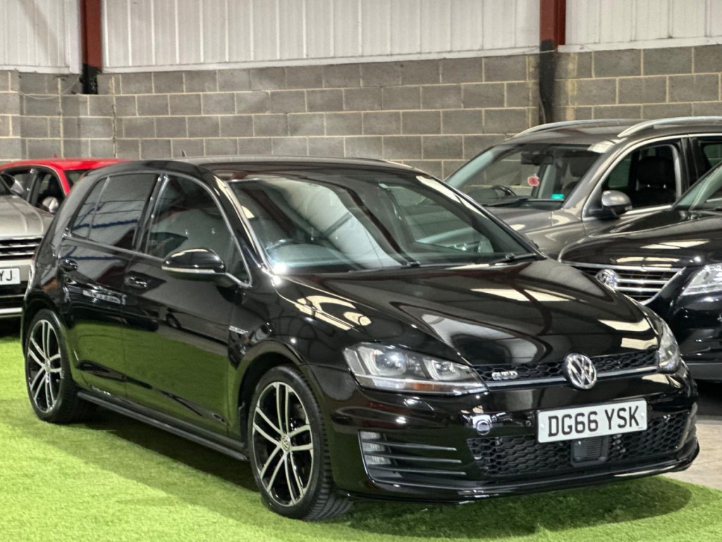 View VOLKSWAGEN GOLF 2.0 TDI BlueMotion Tech GTD Euro 6 (s/s) 5dr