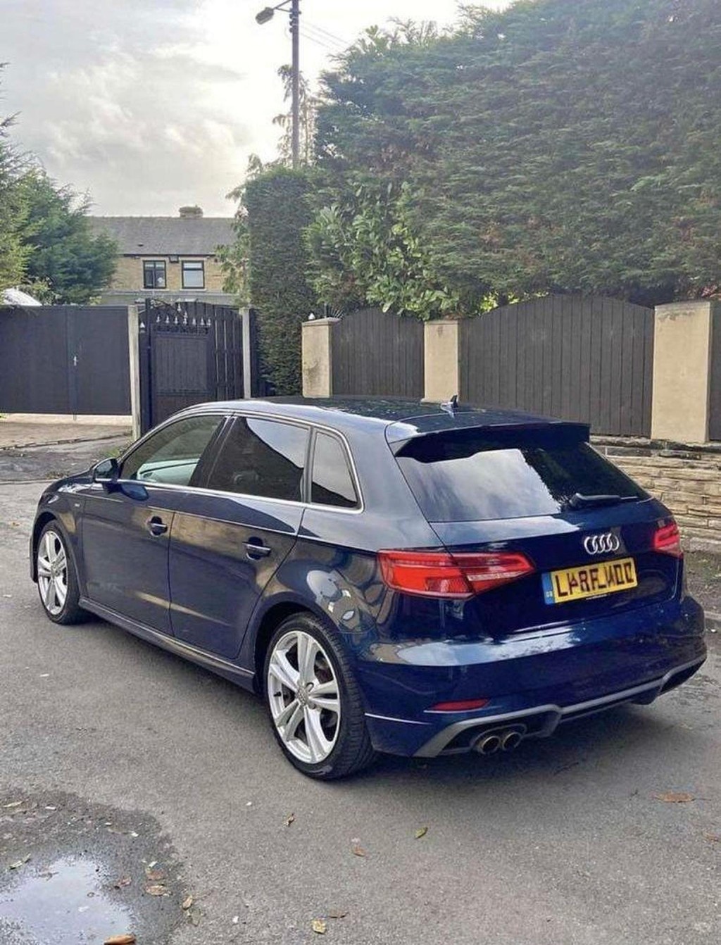 View AUDI A3 1.6 TDI S line Sportback S Tronic Euro 6 (s/s) 5dr