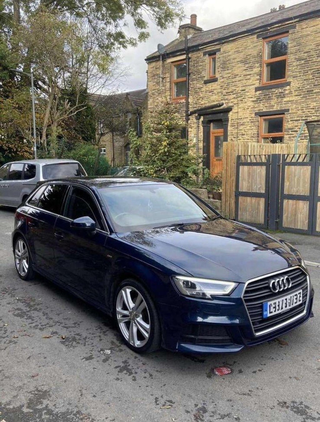 View AUDI A3 1.6 TDI S line Sportback S Tronic Euro 6 (s/s) 5dr