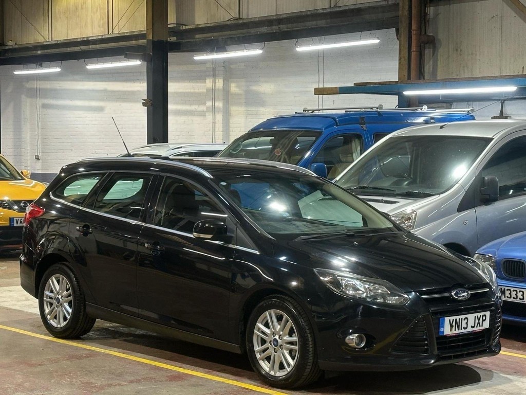 View FORD FOCUS 1.6 TDCi Titanium Euro 5 (s/s) 5dr