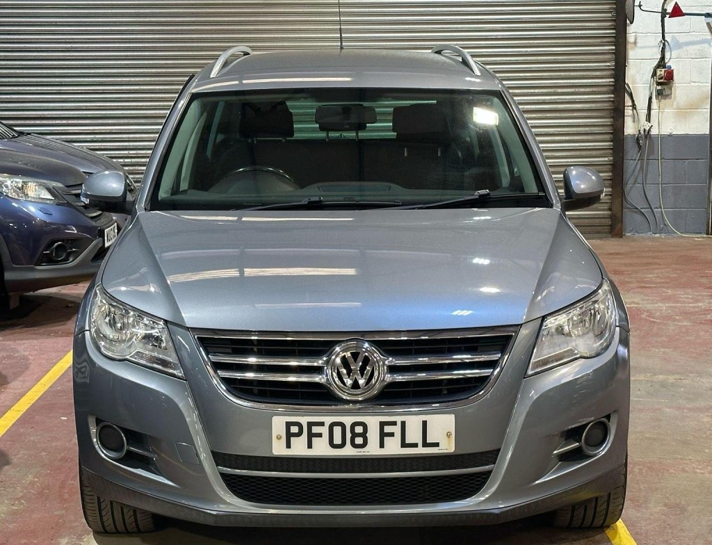 View VOLKSWAGEN TIGUAN 2.0 TDI SE 4WD Euro 4 5dr