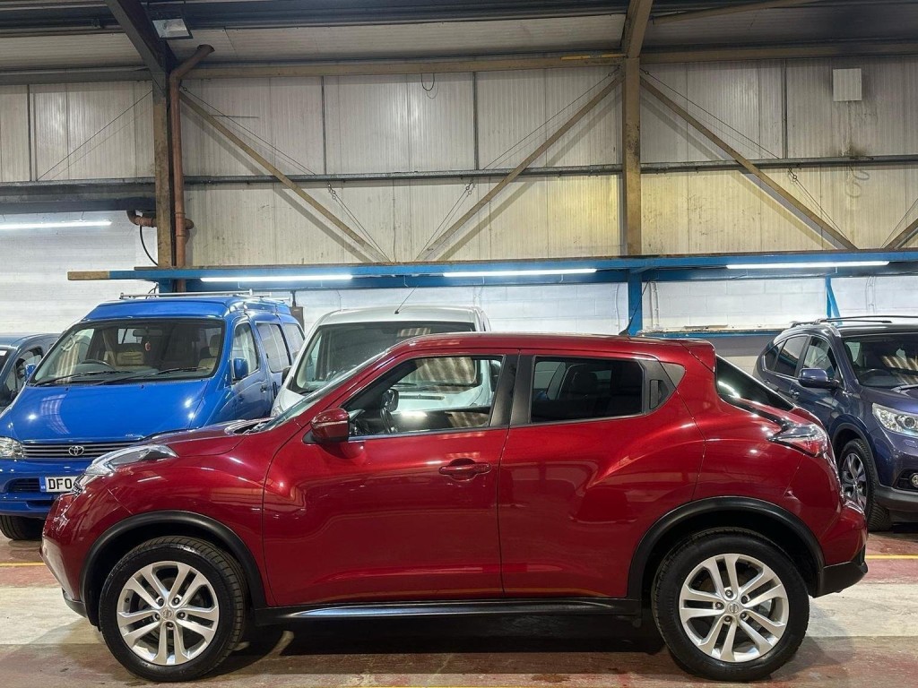 NISSAN JUKE
