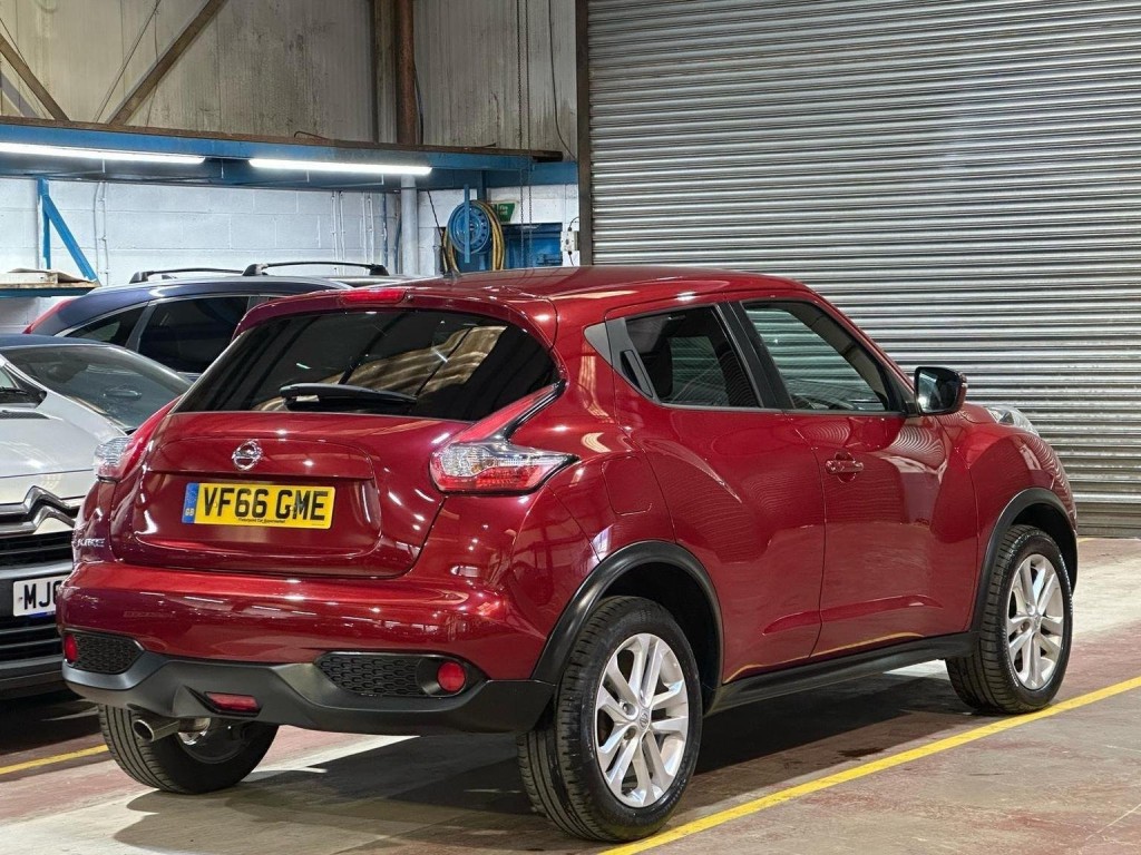 NISSAN JUKE