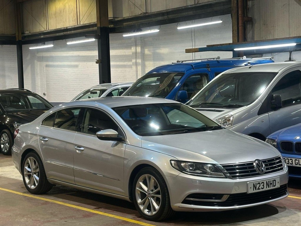 View VOLKSWAGEN CC 2.0 TDI BlueMotion Tech Euro 5 (s/s) 4dr