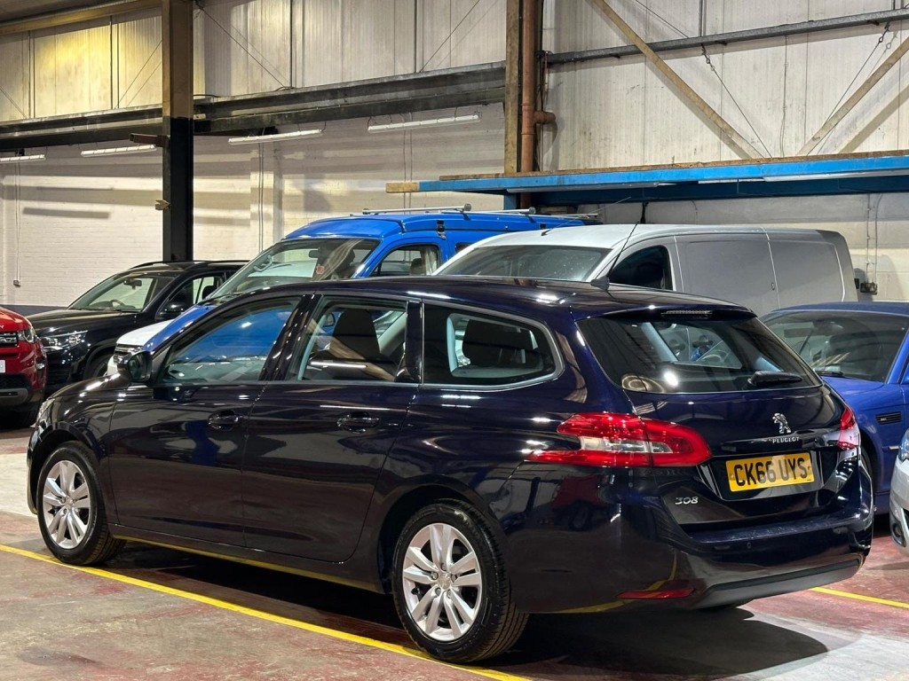 PEUGEOT 308
