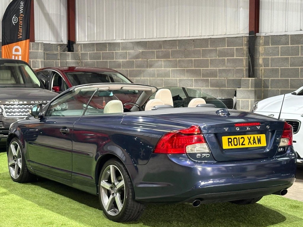 VOLVO C70
