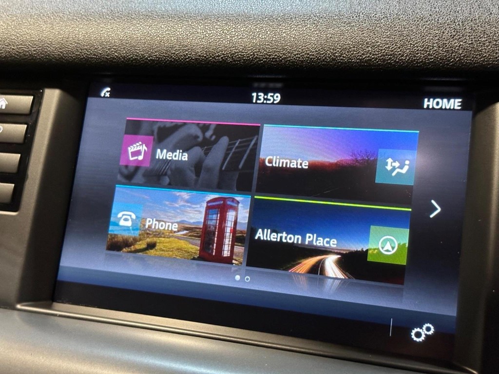 LAND ROVER DISCOVERY SPORT