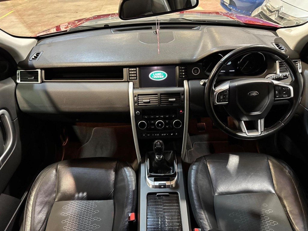 LAND ROVER DISCOVERY SPORT