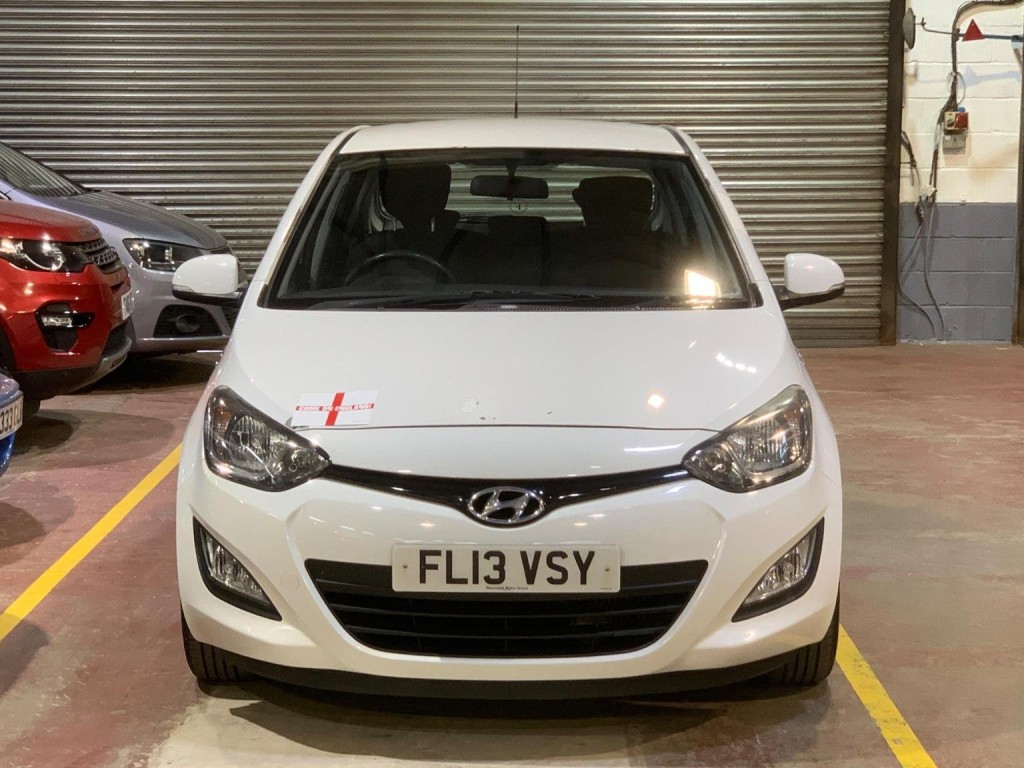 View HYUNDAI I20 1.4 CRDi Blue Drive Active Euro 5 (s/s) 5dr