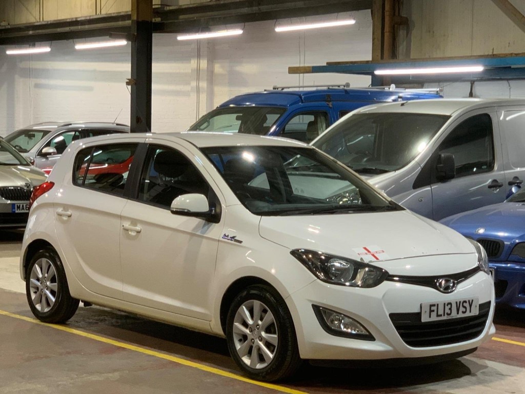 View HYUNDAI I20 1.4 CRDi Blue Drive Active Euro 5 (s/s) 5dr