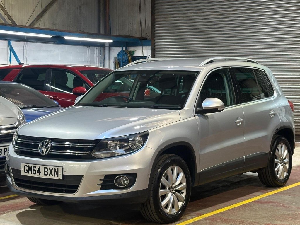 View VOLKSWAGEN TIGUAN 2.0 TDI BlueMotion Tech Match DSG 4WD Euro 5 (s/s) 5dr