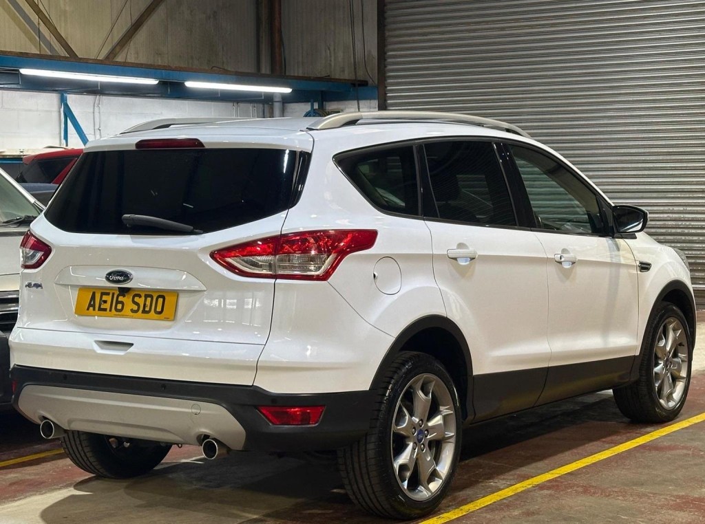 FORD KUGA