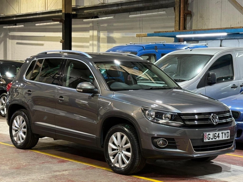 View VOLKSWAGEN TIGUAN 2.0 TDI BlueMotion Tech Match DSG 4WD Euro 5 (s/s) 5dr