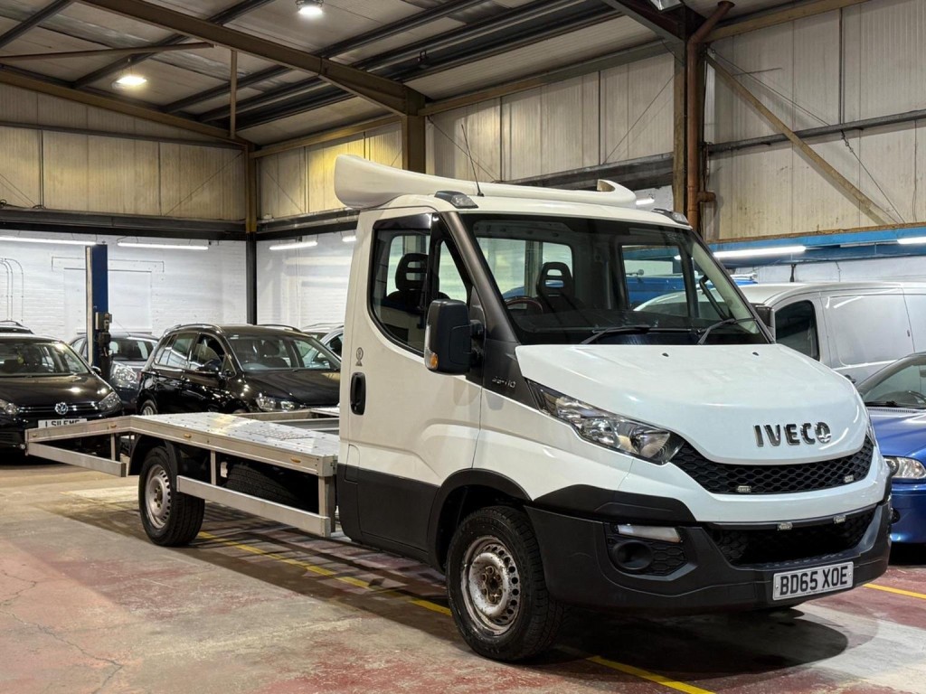 View IVECO DAILY 2.3 TD 11V 35S 3750 RWD L3 2dr