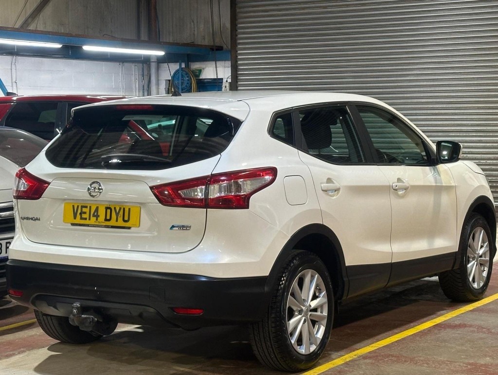 NISSAN QASHQAI