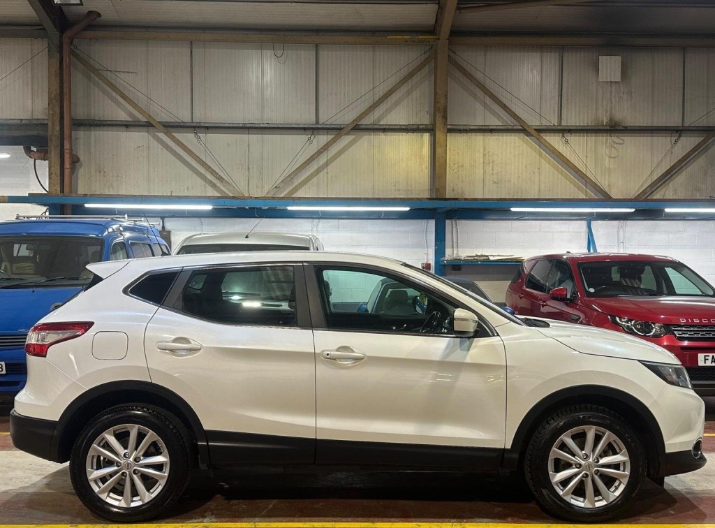 NISSAN QASHQAI