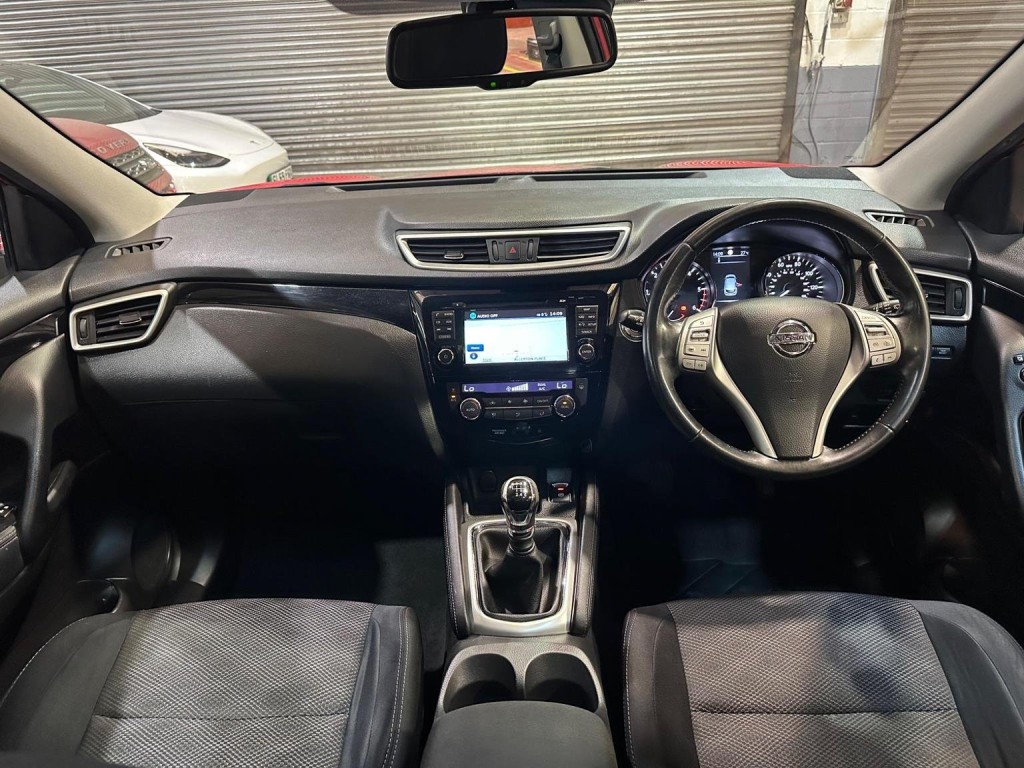 NISSAN QASHQAI